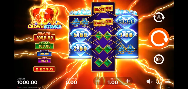 Crown Strike : Hold and Win